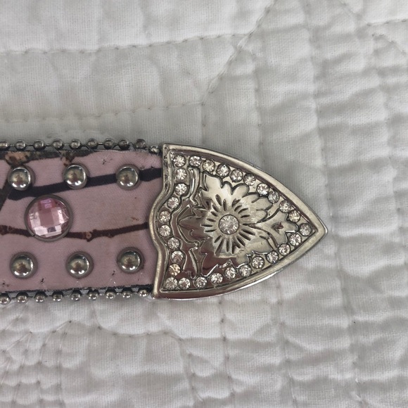 Nocona Girls Camo 24 Pink Belt - Picture 5 of 6